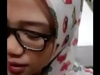 Tudung Light of one's life &, Facial cum-shot